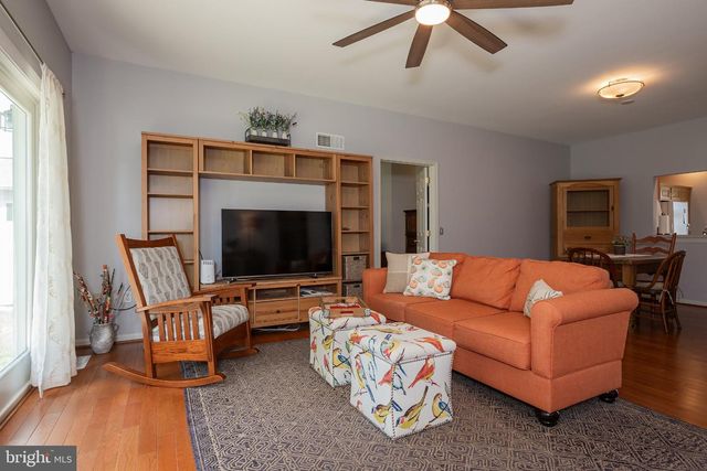 43 FAIRFAX LN, Annville, PA 17003