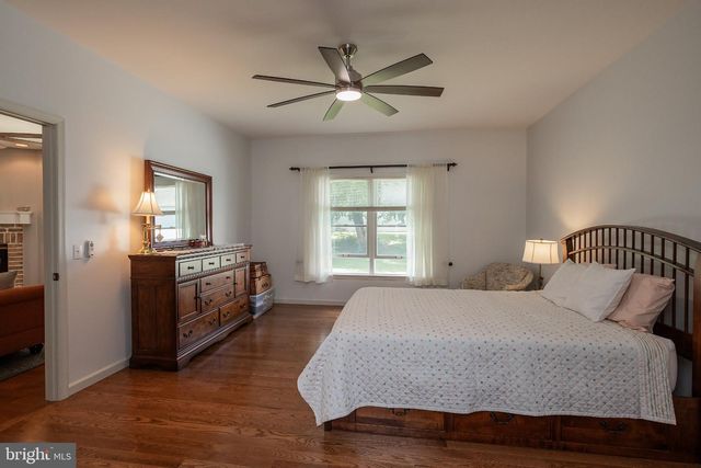 43 FAIRFAX LN, Annville, PA 17003