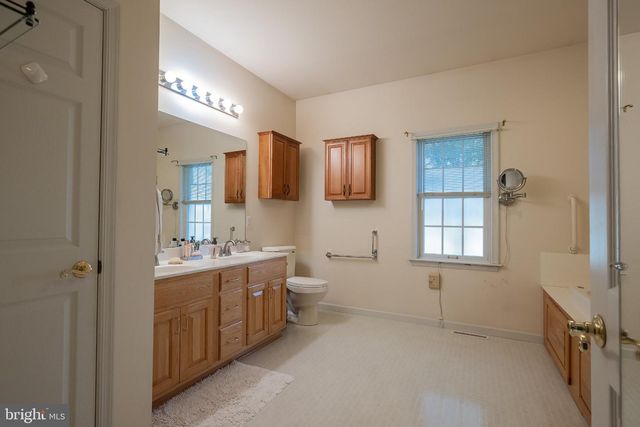 43 FAIRFAX LN, Annville, PA 17003