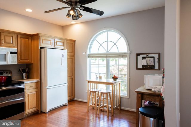 43 FAIRFAX LN, Annville, PA 17003