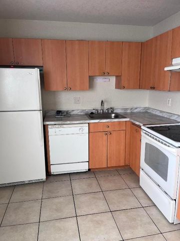 801 NW 46th Avenue 801, Plantation, FL 33317