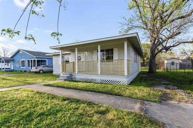986 Dewalt Street, Houston, TX 77088