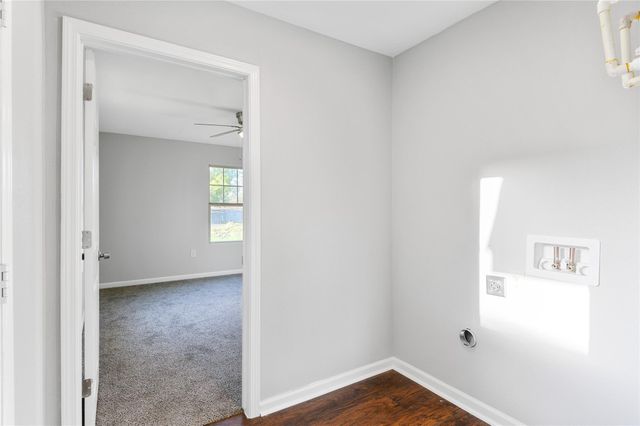 986 Dewalt Street, Houston, TX 77088