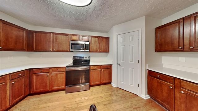 514 Jadetree Lane, Atlanta, GA 30349