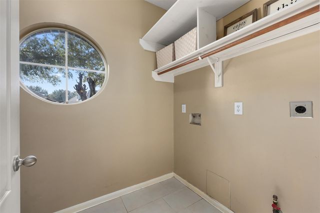 4939 White Manor Drive, Pasadena, TX 77505