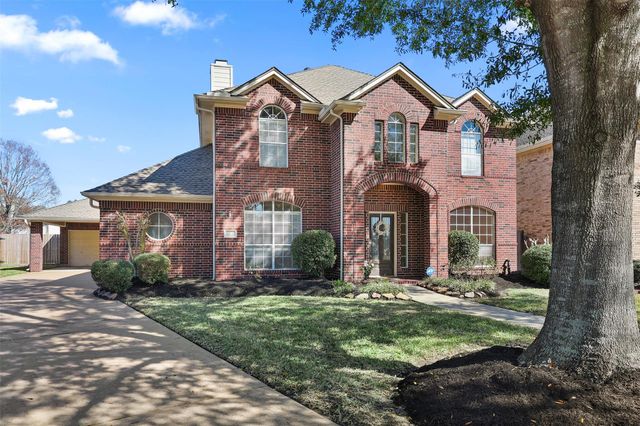 4939 White Manor Drive, Pasadena, TX 77505