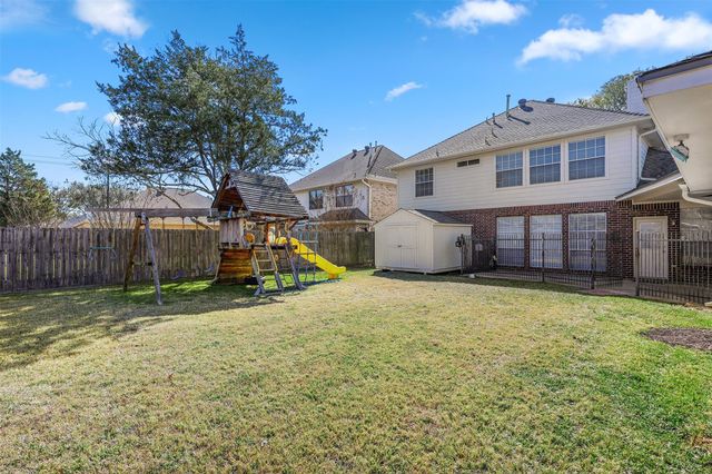 4939 White Manor Drive, Pasadena, TX 77505