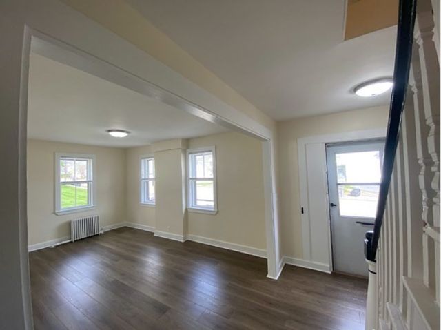 1024-1026 Waverly 3, Framingham, MA 01702