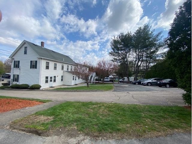 1024-1026 Waverly 3, Framingham, MA 01702