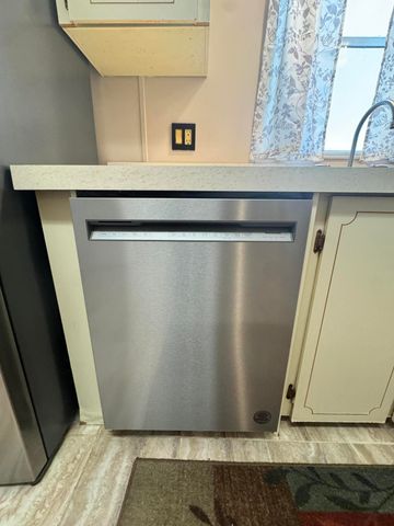 15094 Agulia Avenue, Fort Pierce, FL 34951