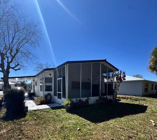 15094 Agulia Avenue, Fort Pierce, FL 34951