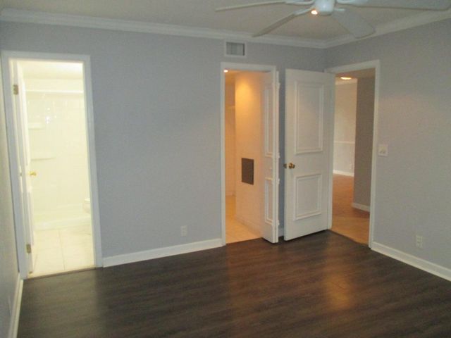 154 Lake Meryl Drive 259, West Palm Beach, FL 33411