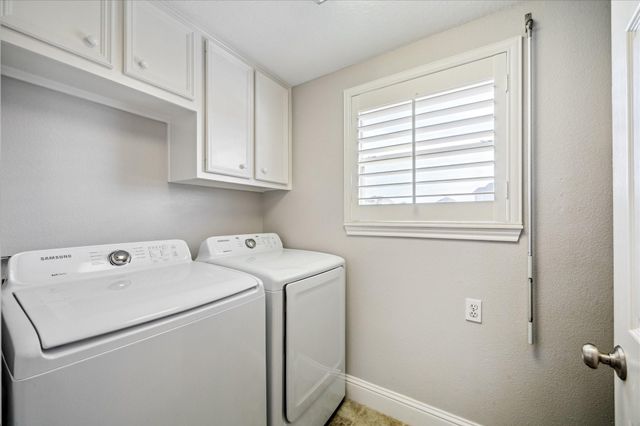 519 Westerly Drive, Tiki Island, TX 77554