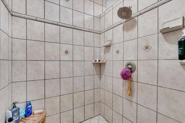 12890 Ivy Lane, Red Bluff, CA 96080