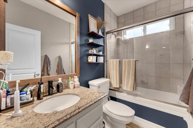 12890 Ivy Lane, Red Bluff, CA 96080