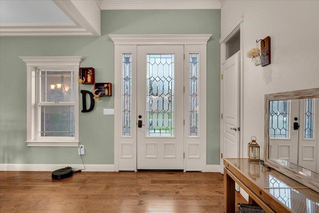 12890 Ivy Lane, Red Bluff, CA 96080