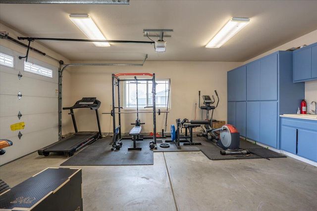 12890 Ivy Lane, Red Bluff, CA 96080