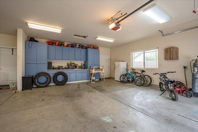 12890 Ivy Lane, Red Bluff, CA 96080