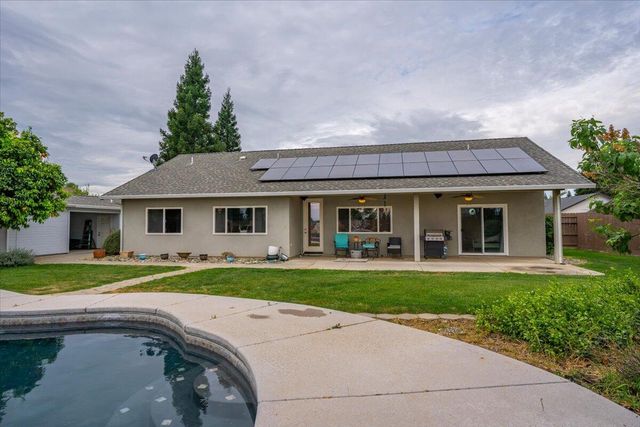 12890 Ivy Lane, Red Bluff, CA 96080