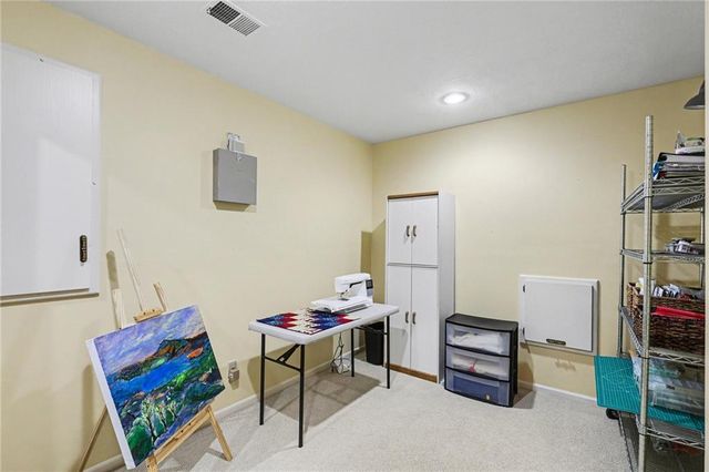 7865 W 118th Terrace, Overland Park, KS 66210