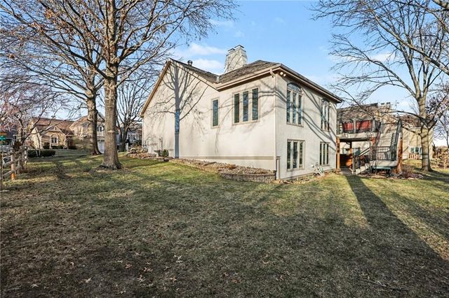 7865 W 118th Terrace, Overland Park, KS 66210