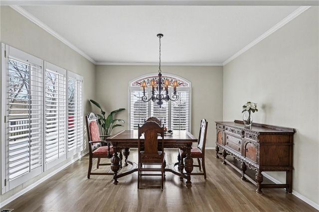 7865 W 118th Terrace, Overland Park, KS 66210