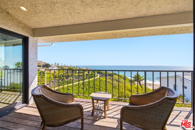 6817 Seawatch Lane, Malibu, CA 90265