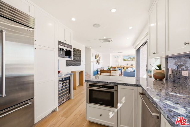 6817 Seawatch Lane, Malibu, CA 90265