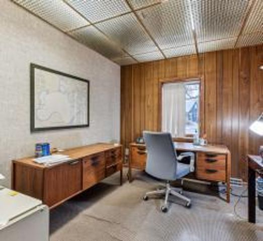 2600 Wayzata Boulevard, Minneapolis, MN 55405