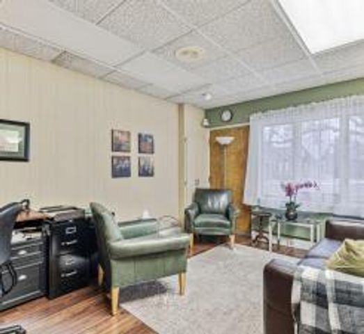 2600 Wayzata Boulevard, Minneapolis, MN 55405