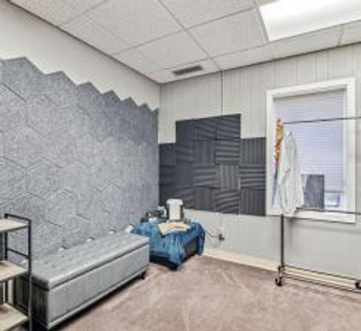 2600 Wayzata Boulevard, Minneapolis, MN 55405