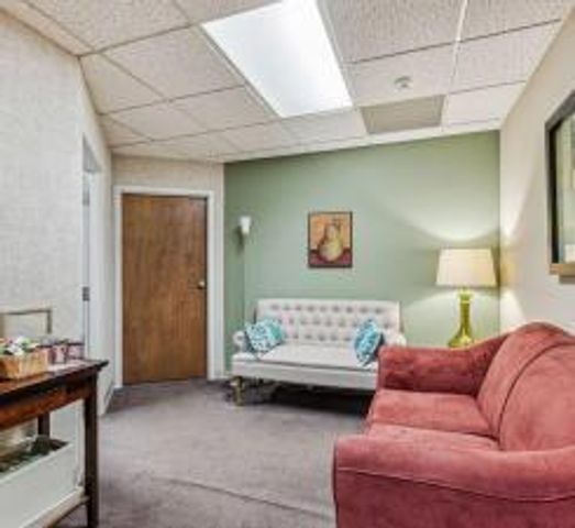 2600 Wayzata Boulevard, Minneapolis, MN 55405