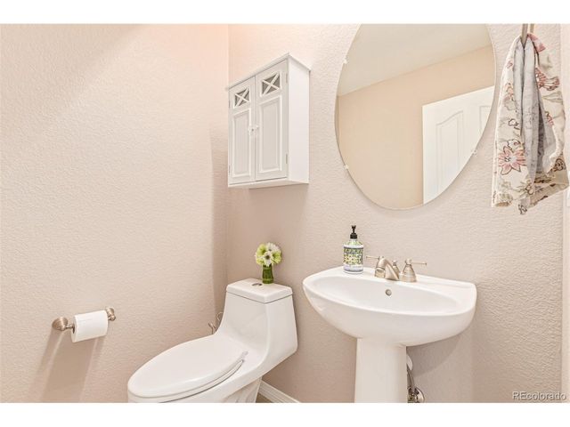 9929 Richfield St, Commerce City, CO 80022