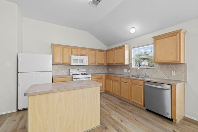 17803 Memorial Falls Drive, Tomball, TX 77375