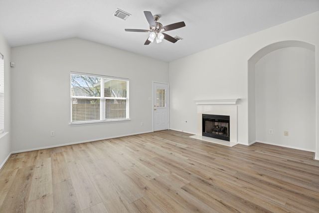 17803 Memorial Falls Drive, Tomball, TX 77375