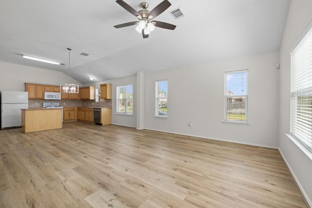 17803 Memorial Falls Drive, Tomball, TX 77375