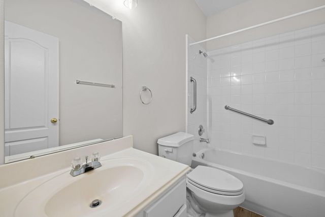 17803 Memorial Falls Drive, Tomball, TX 77375