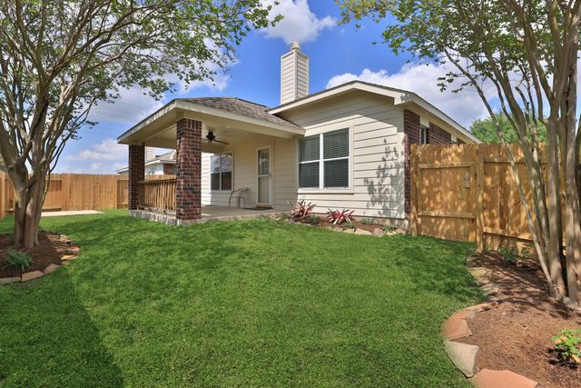 17803 Memorial Falls Drive, Tomball, TX 77375