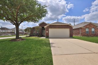 17803 Memorial Falls Drive, Tomball, TX 77375
