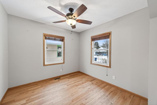 1019 Cumberland Street, Saint Paul, MN 55117