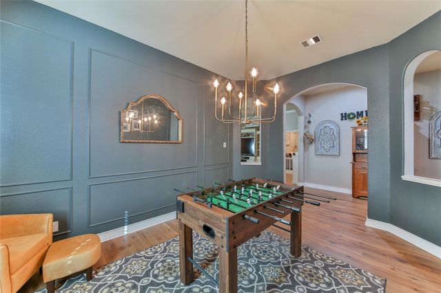 814 Fairway Drive, La Porte, TX 77571