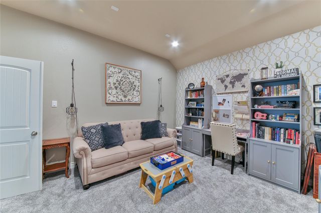 814 Fairway Drive, La Porte, TX 77571