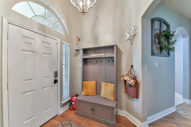 814 Fairway Drive, La Porte, TX 77571