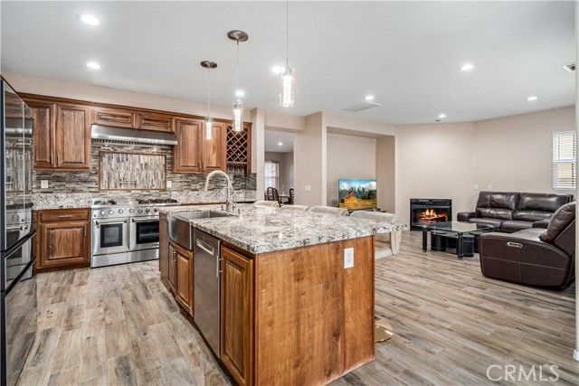 5832 W K-2, Lancaster, CA 93536