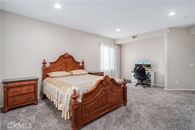 5832 W K-2, Lancaster, CA 93536