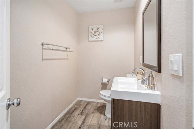 5832 W K-2, Lancaster, CA 93536