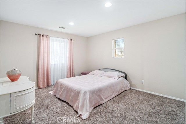 5832 W K-2, Lancaster, CA 93536