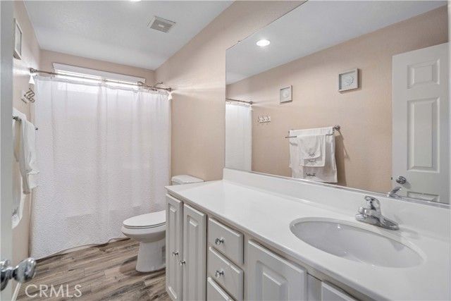 5832 W K-2, Lancaster, CA 93536