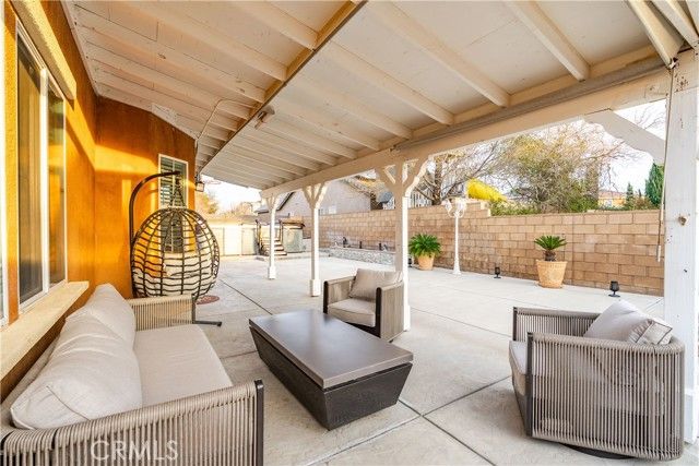 5832 W K-2, Lancaster, CA 93536