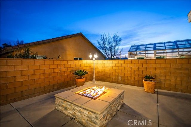 5832 W K-2, Lancaster, CA 93536